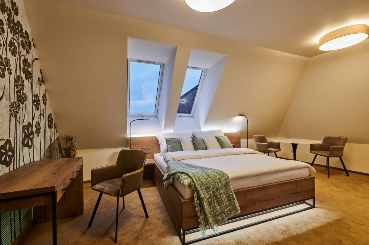 Hotel Alfréd a Hermína Olomouc Esterno foto